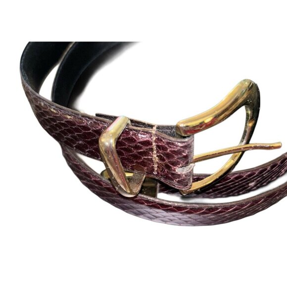 Vtg Snakeskin Women’s Belt, Size XL 40, Burgundy w Gold Buckle, Retro 80s 90s - Picture 2 of 4